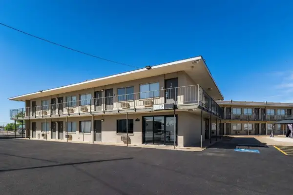 Rodeway Inn Main image